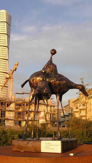 Skulpturutställning i Daniaparken