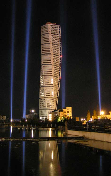 Turning Torso and blue light